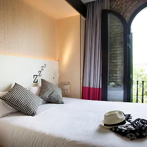 toc-hostel-barcelona.topbarcelonahotels.com/