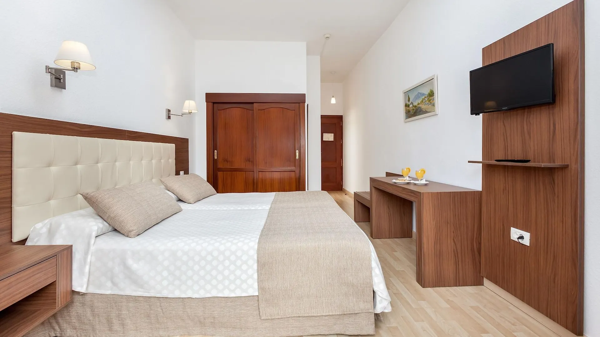 Hotel Don Manolito Puerto de la Cruz  Puerto de la Cruz (Tenerife)
