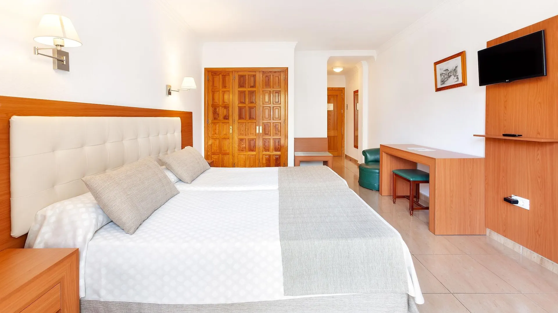 ***  Hotel Don Manolito Puerto de la Cruz  Spain